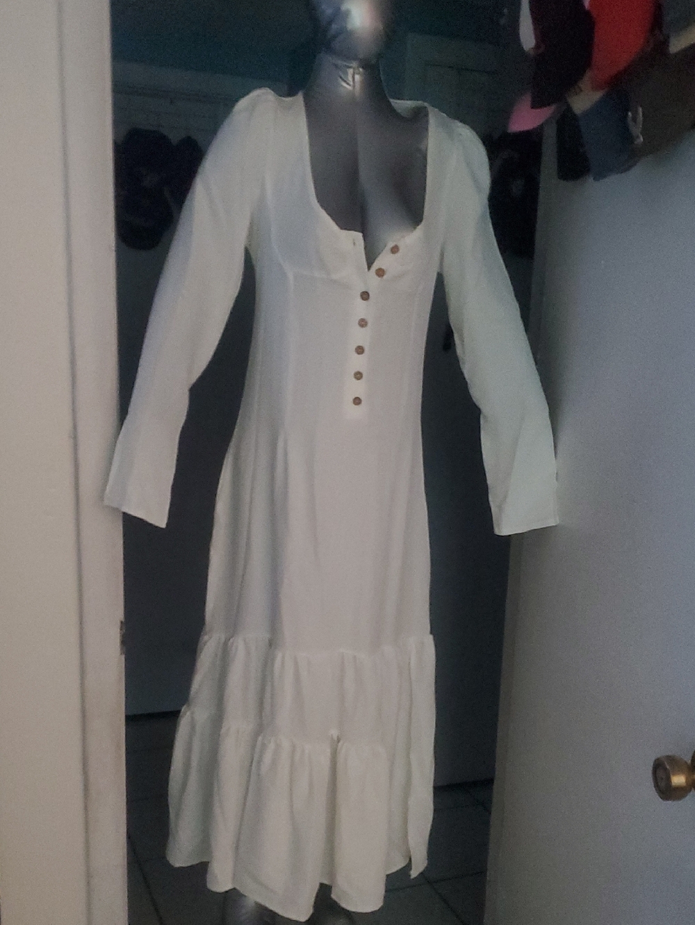 White Tiered Long Sleeve Button-Front Women's Dress,  Top Of The Dress Fits Sml.